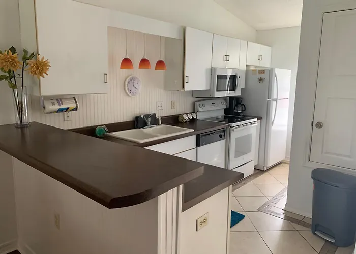 Charming 2 Bdr 1 Bath Fenced Byard N Pet Friendly Close To Bases