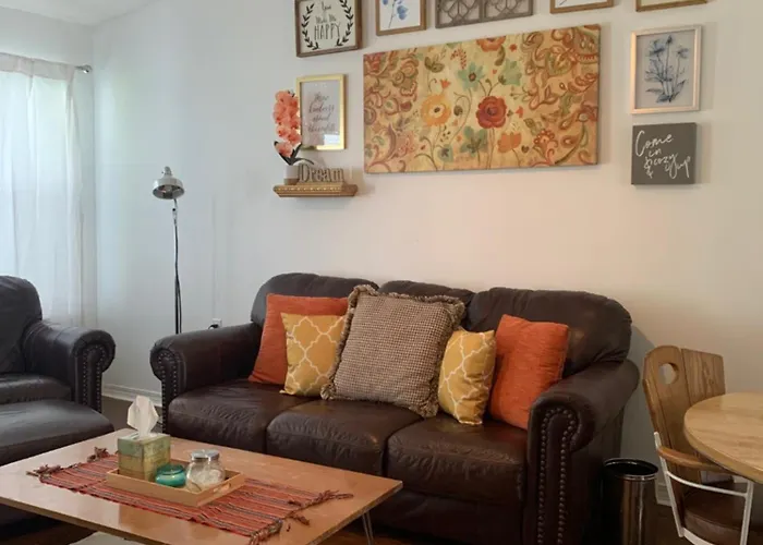 Charming 2 Bdr 1 Bath Fenced Byard N Pet Friendly Close To Bases *